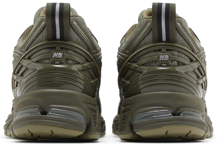 New Balance 1906R 'Musgo oscuro'