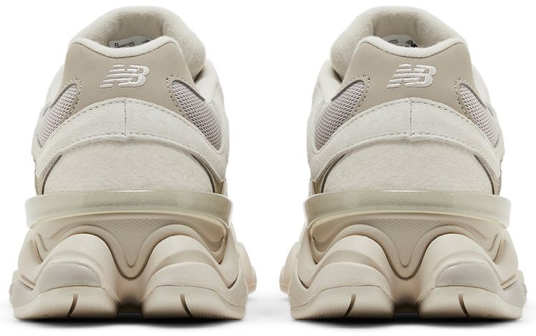 New Balance 9060 Gris Moonbeam