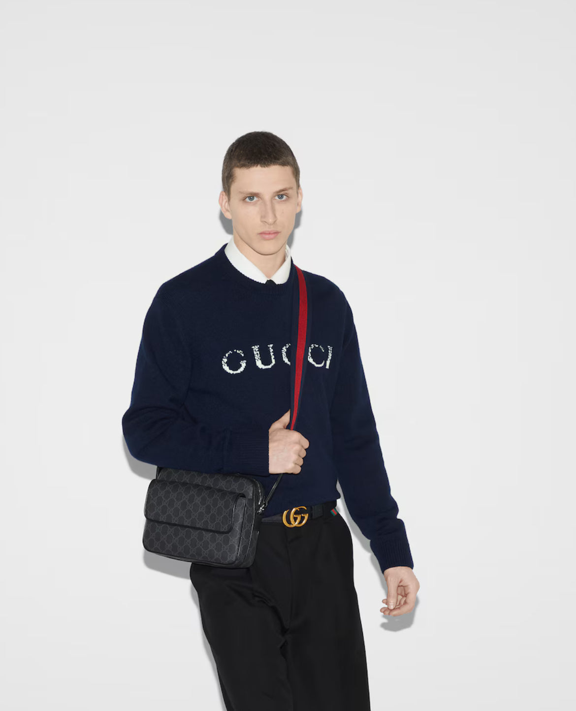 Bolso de hombro pequeño negro GG