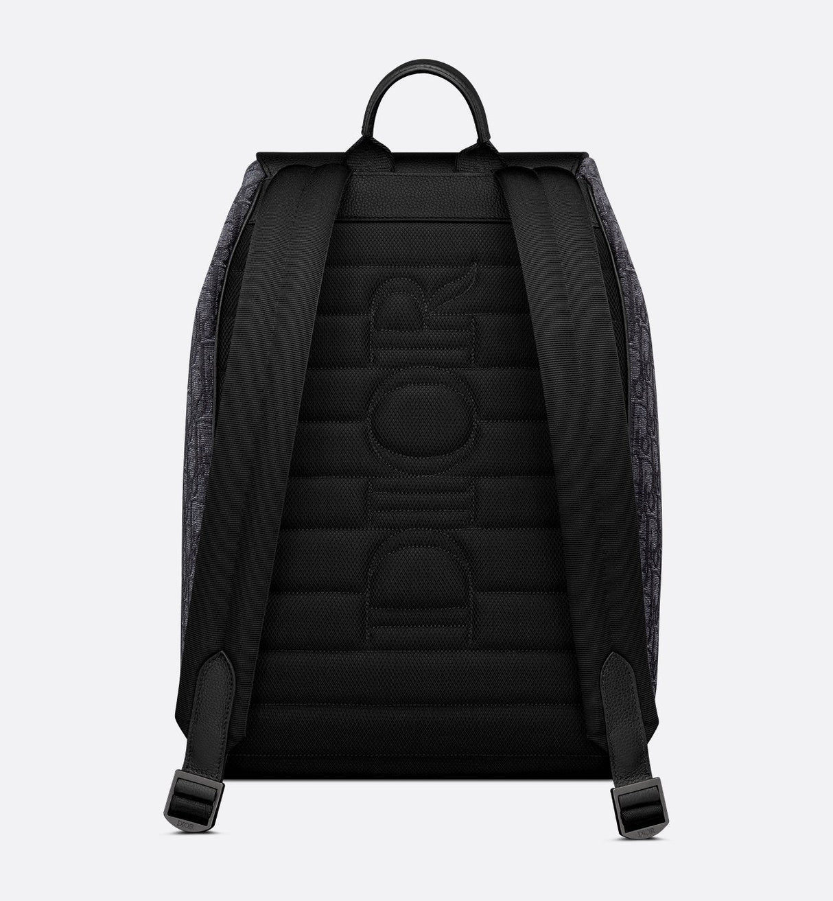 Mochila con solapa tipo sillín