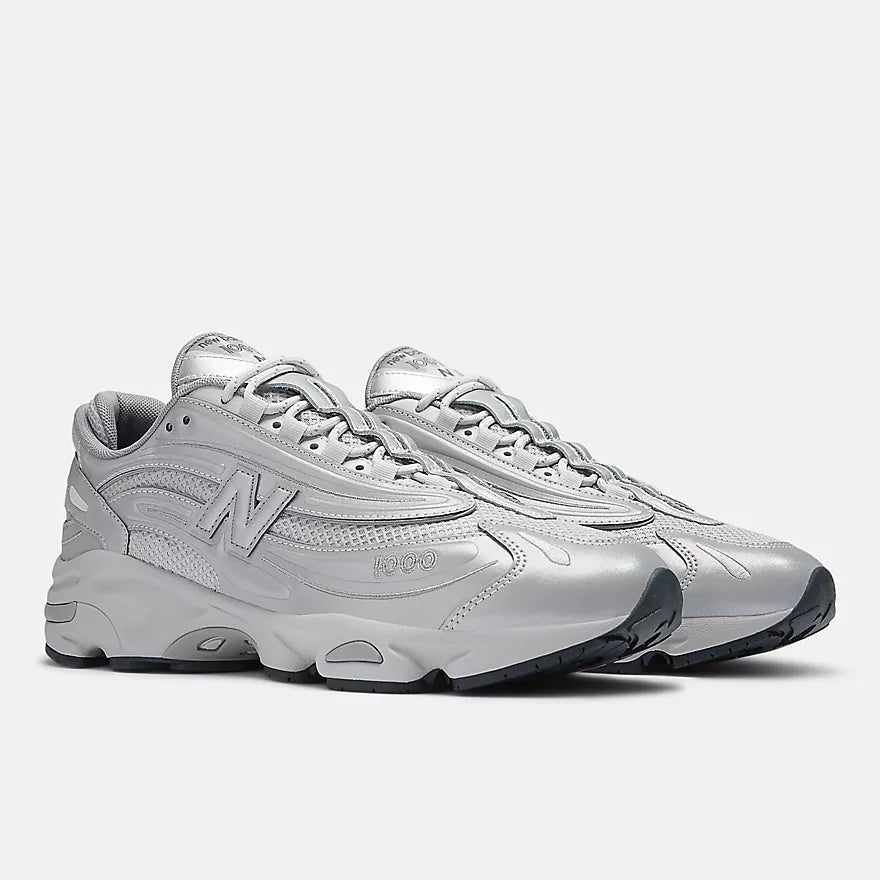 New Balance 1000 PLATA METALIZADO