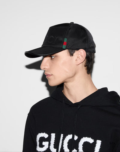 Gorra de béisbol de nailon con el logotipo de Gucci