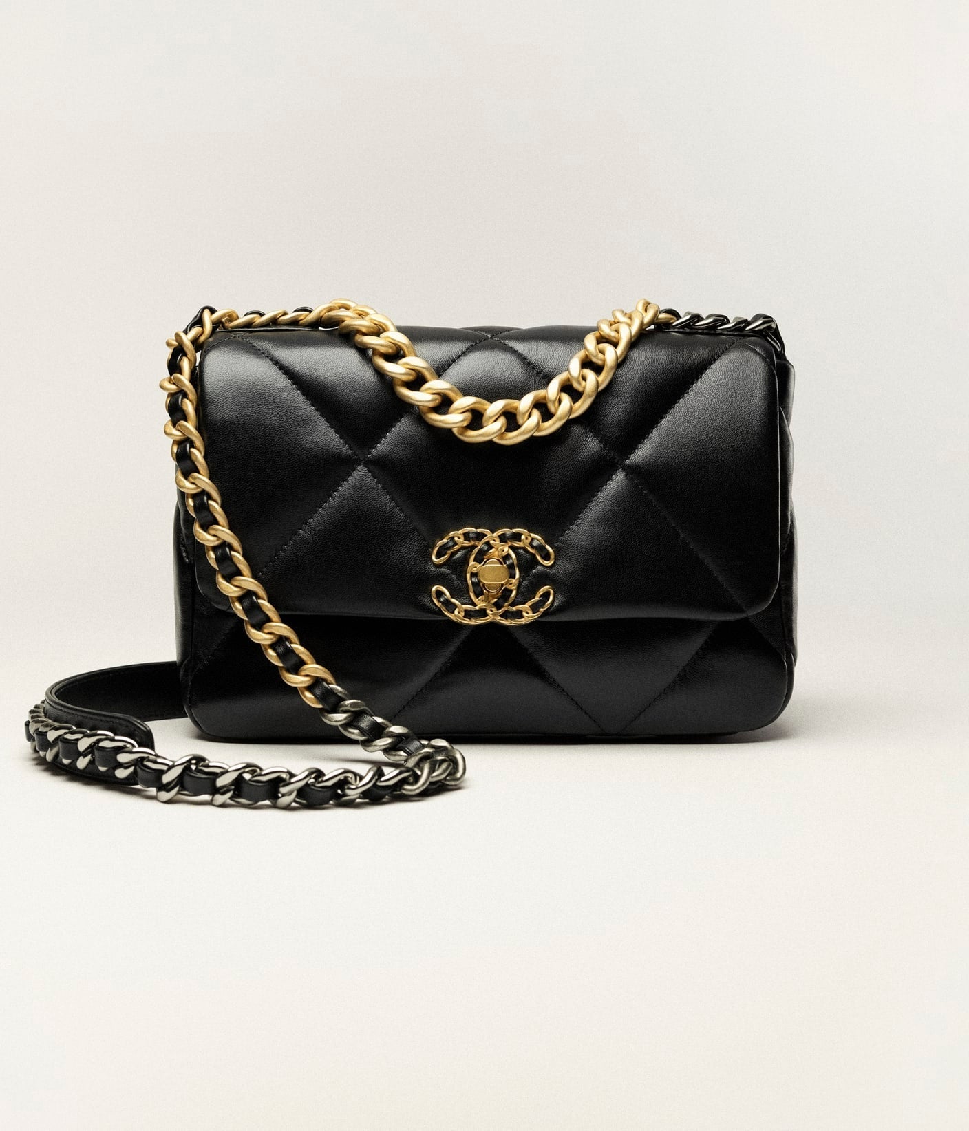 BOLSO CHANEL 19