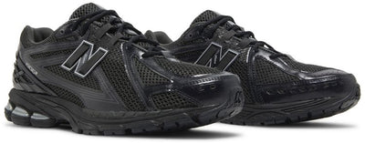 New Balance 1906R Negro Metalizado Plata