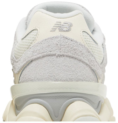 New Balance 9060 Gris Cuarzo