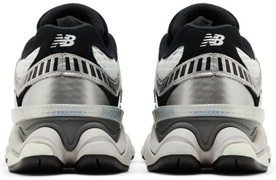 New Balance 9060 Metallic