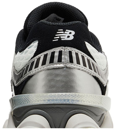New Balance 9060 Metálico