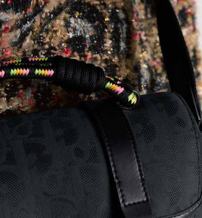 Bolso bandolera con solapa Hit The Road de Dior DIOR Y LEWIS HAMILTON