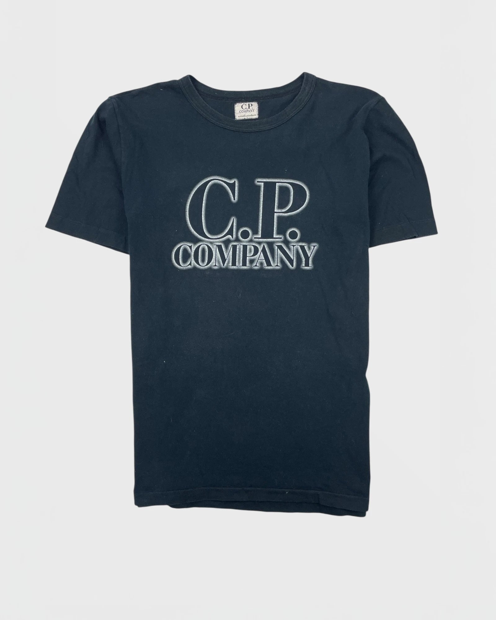 Camiseta de la empresa CP