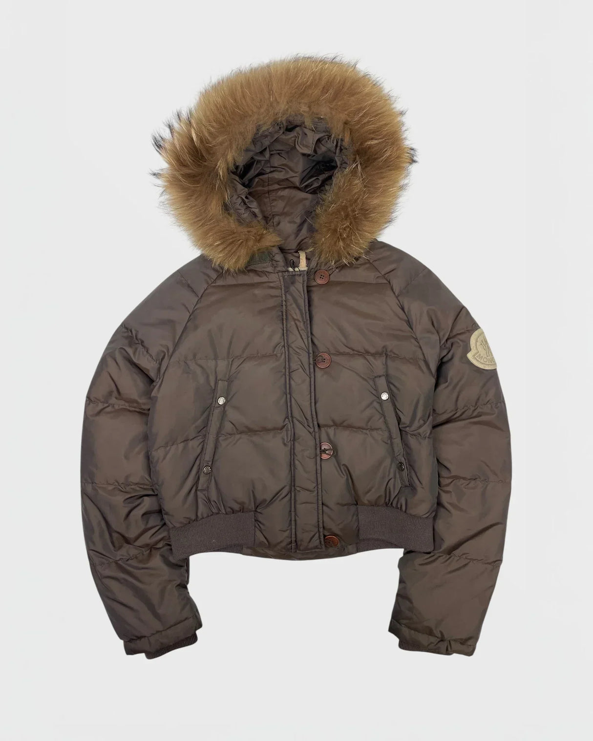 Chaqueta de plumas Moncler con capucha de piel