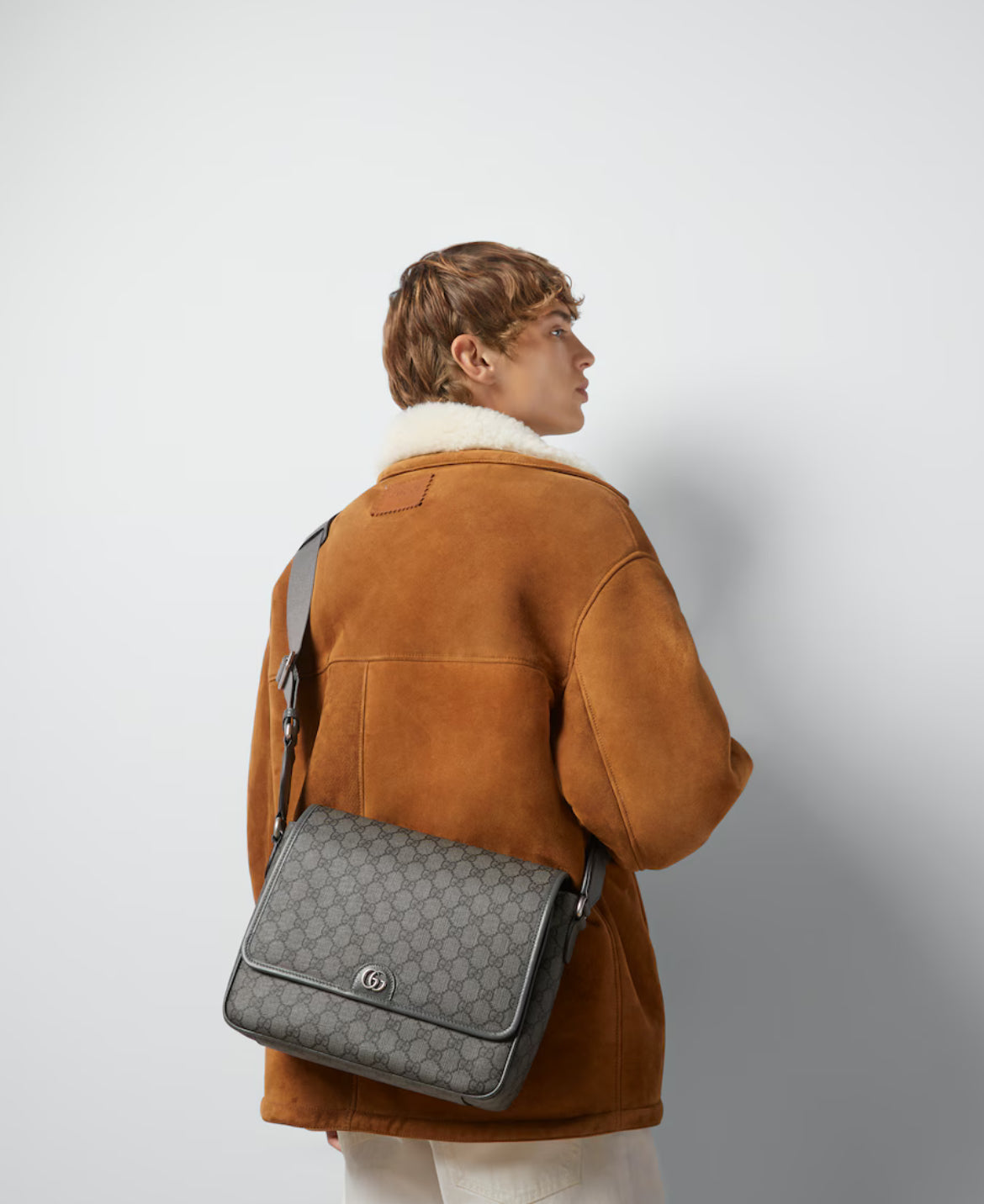 Bolso de hombro mediano Ophidia