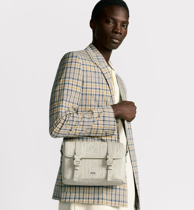 Bolso mensajero con solapa Hit The Road de Dior