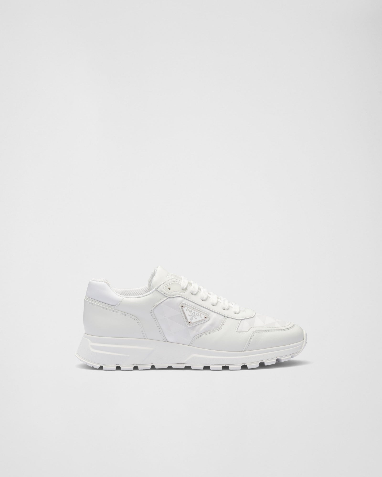 Zapatillas blancas Prada