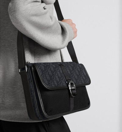 Bolso de hombro negro Dior 8