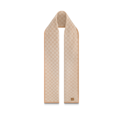 Gorro y bufanda beige con estampado de cuadros de Neo Petit