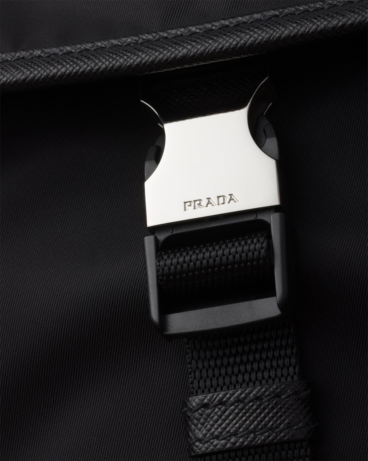 Sac porté épaule en Re-Nylon et cuir Saffiano