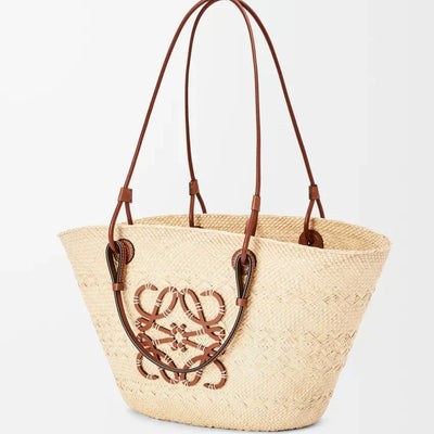 Loewe - Cesta Anagrama en palma de Iraca y piel de becerro