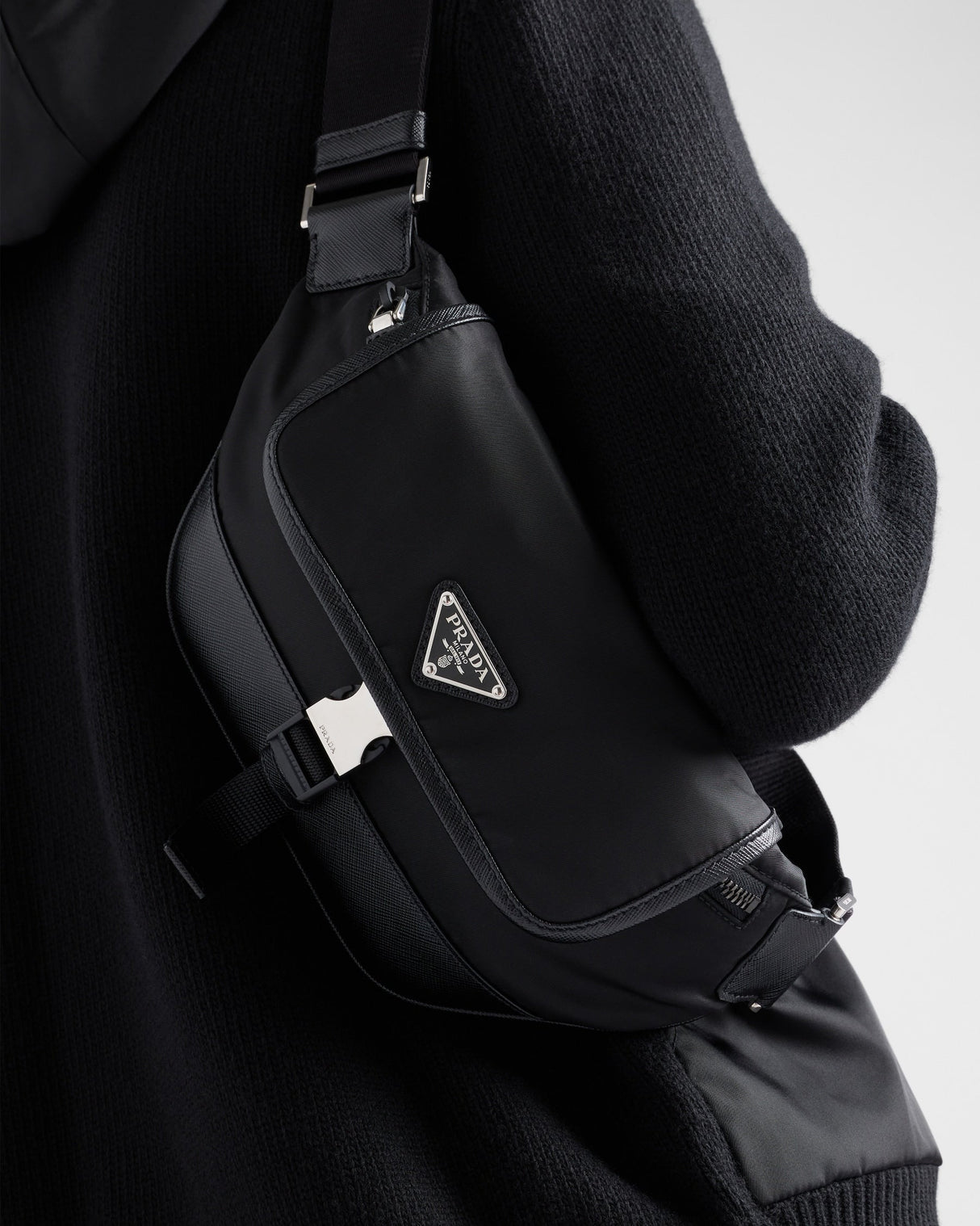 Sac porté épaule en Re-Nylon et cuir Saffiano