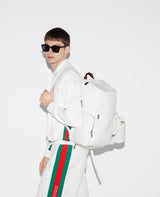 Mochila grande con detalle de red