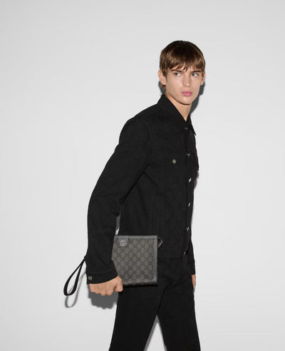 Pequeña bolsa de ofidios