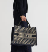 Sac Dior Book Tote Medium