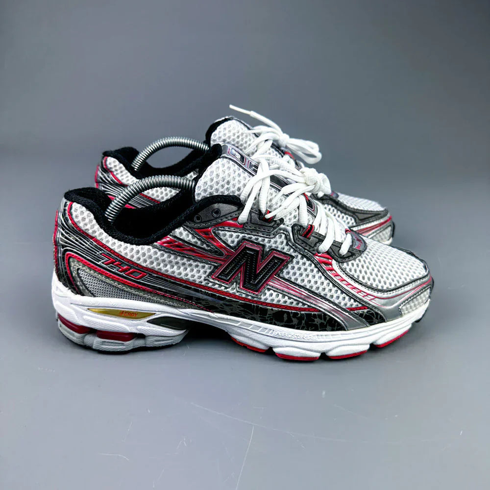 New Balance 740 ROJO