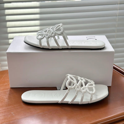 LOEWE - Sandalias Petal Anagram en suave piel de becerro Blanco
