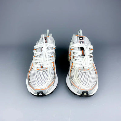 New Balance 740 NARANJA