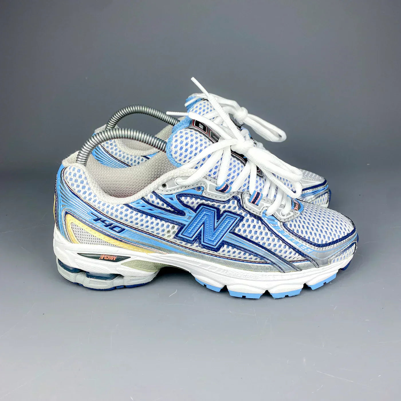 New Balance 740 AZUL