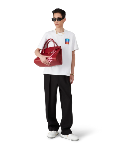 Camiseta con el logotipo de Gradient Casa