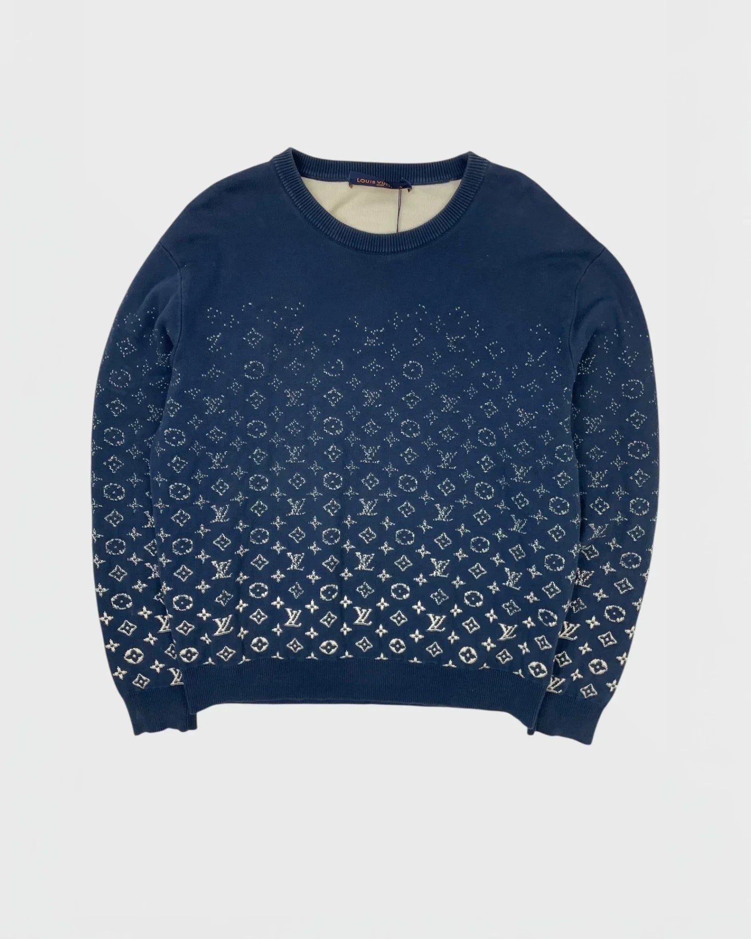 Louis Vuitton pull monogram