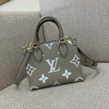 LV - Bolso pequeño OnTheGo BB