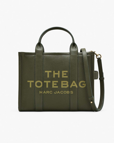 El bolso tote mediano de cuero