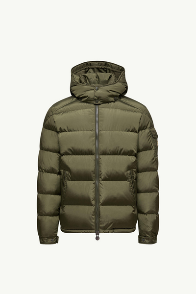 Chaqueta corta de plumón mate Maya de Moncler