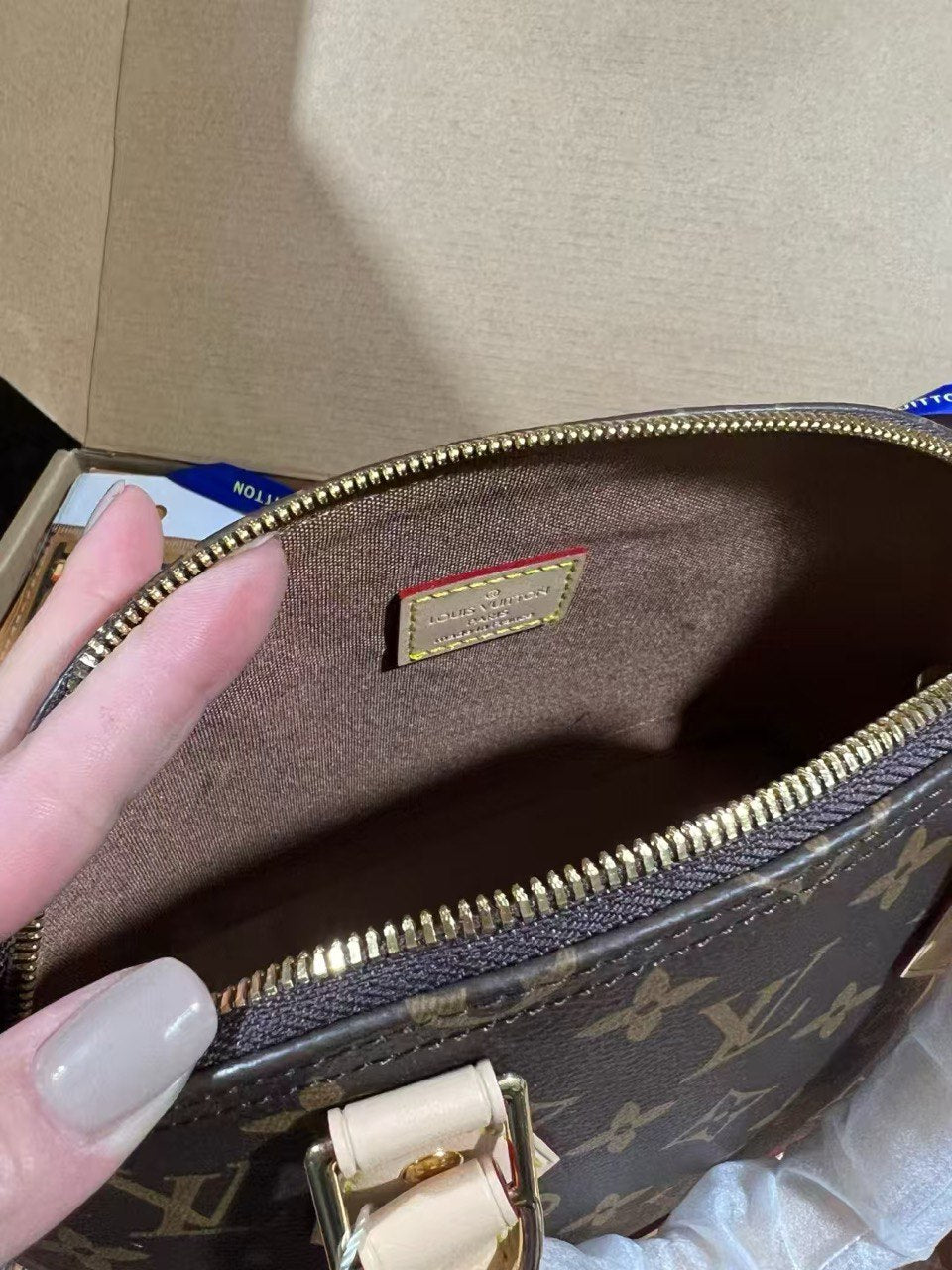 LV - Alma BB NO Bag